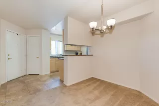 Photo #1: 6070001 Listing