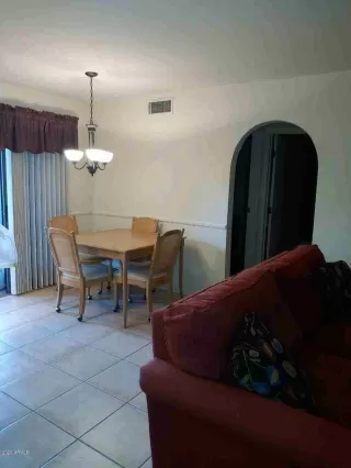 Photo #4: 6070140 Listing 