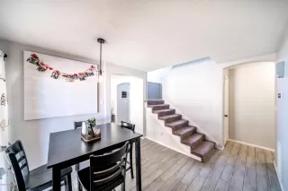 Photo #5: 6070284 Listing 