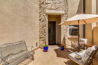 Photo #3: 6070319 Listing