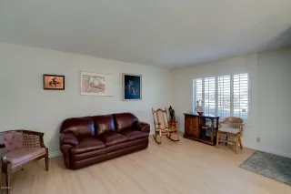 Photo #4: 6070320 Listing 