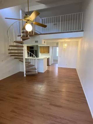 Photo #4: 6070394 Listing