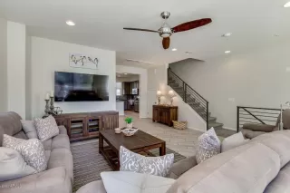 Photo #4: 6070586 Listing 