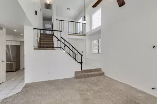 Photo #5: 6070607 Listing 