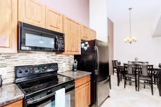 Photo #3: 6070618 Listing