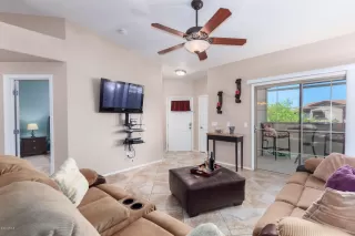 Photo #5: 6070618 Listing