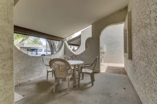 Photo #2: 6070686 Listing