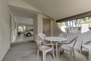 Photo #3: 6070686 Listing