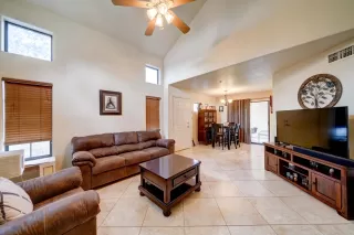 Photo #1: 6070846 Listing