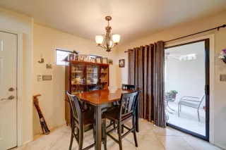 Photo #4: 6070846 Listing