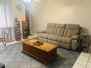 Photo #2: 6071408 Listing