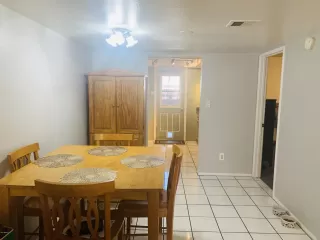 Photo #3: 6071408 Listing