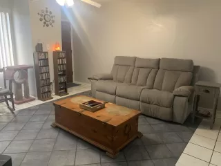 Photo #4: 6071408 Listing