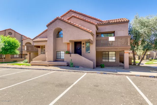 MLS: 6071440 Condo For Sale