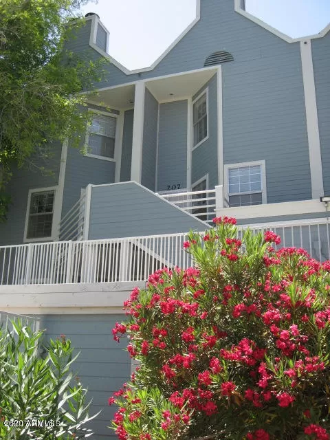 MLS: 6071485 Condo For Sale