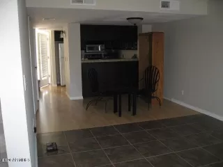 Photo #2: 6071485 Listing