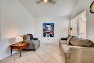 Photo #2: 6071603 Listing 