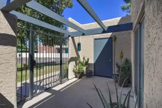 Photo #1: 6071606 Listing 