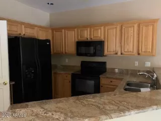 Photo #3: 6071882 Listing