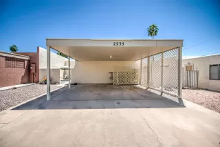 Photo #2: 6071923 Listing