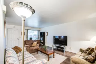 Photo #4: 6071923 Listing