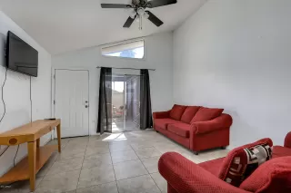 Photo #2: 6072000 Listing 