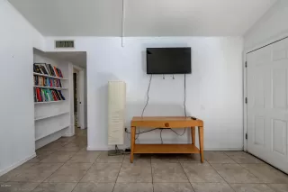 Photo #4: 6072000 Listing 