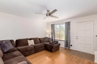 Photo #2: 6072015 Listing