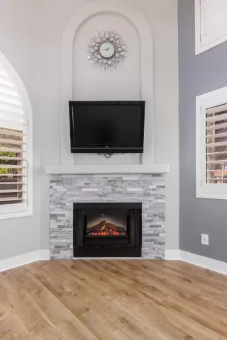 Photo #3: 6072067 Listing 