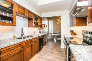 Photo #6: 6072217 Listing