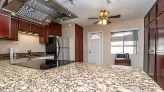 Photo #2: 6072235 Listing