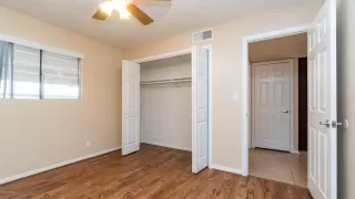 Photo #6: 6072235 Listing