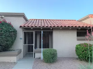 Photo #5: 6072299 Listing