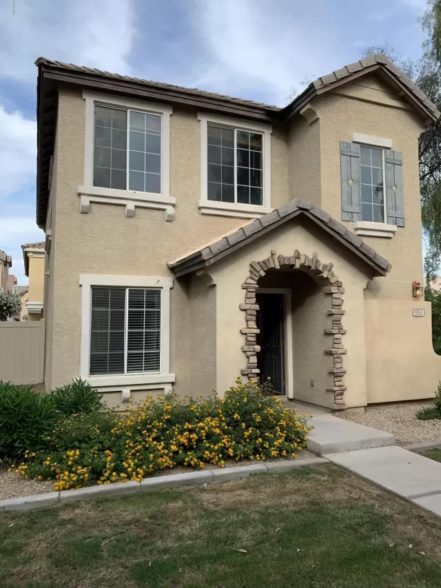 MLS: 6072438 Condo For Sale