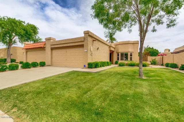 MLS: 6072460 Condo For Sale