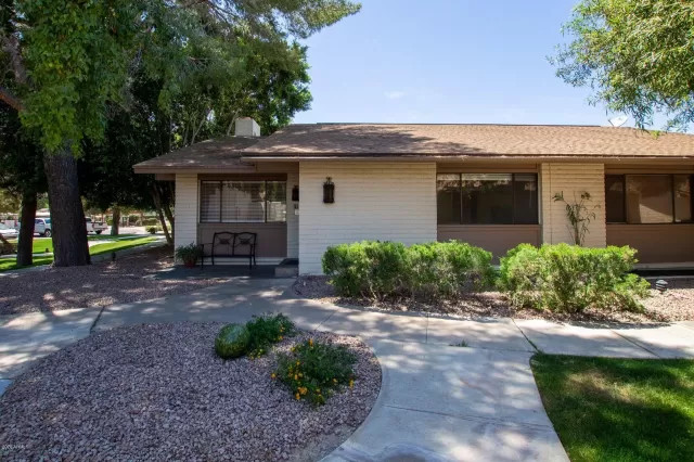 MLS: 6072782 Condo For Sale