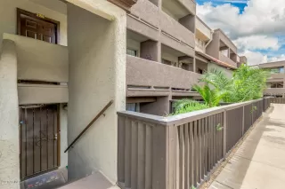 Photo #2: 6073024 Listing