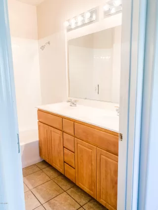 Photo #2: 6073227 Listing 