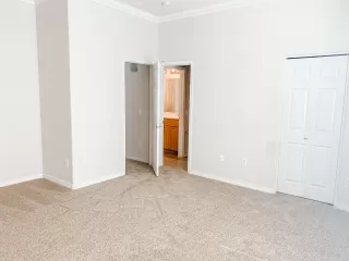 Photo #5: 6073227 Listing 