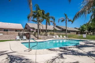 Photo #6: 6073326 Listing 