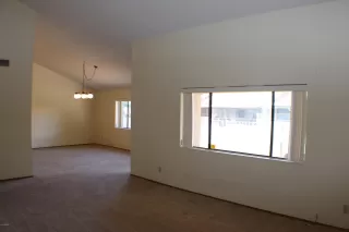 Photo #5: 6074168 Listing 