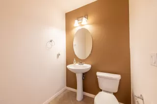 Photo #5: 6074206 Listing