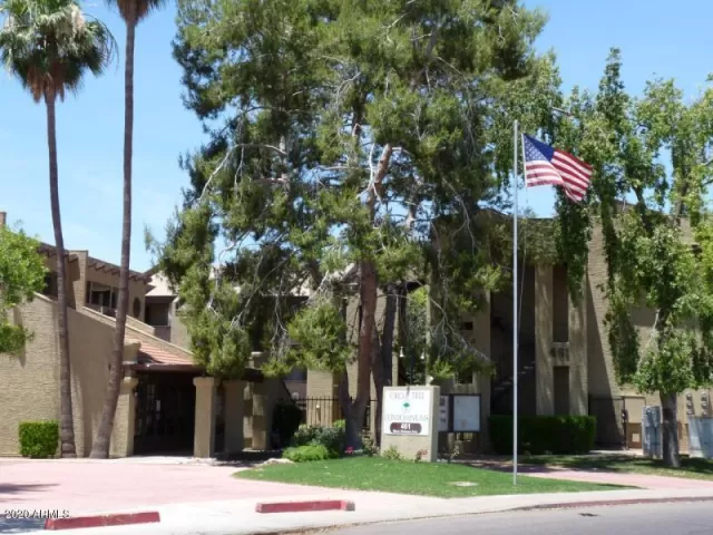 MLS: 6074215 Condo For Sale