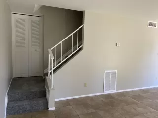 Photo #4: 6074274 Listing 