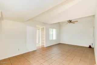 Photo #4: 6074297 Listing 