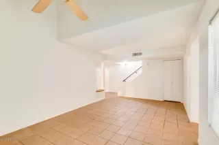 Photo #6: 6074297 Listing 