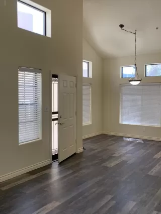 Photo #1: 6074392 Listing