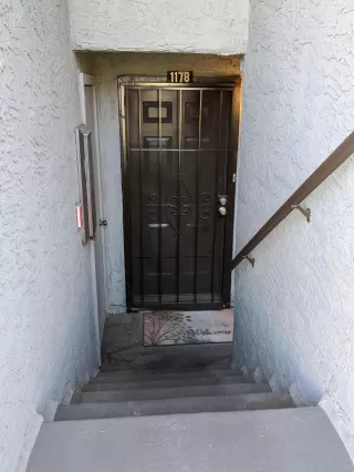 Photo #3: 6074544 Listing