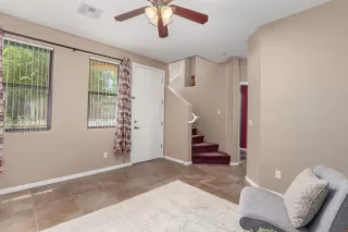 Photo #2: 6074582 Listing 