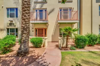 Photo #5: 6074864 Listing